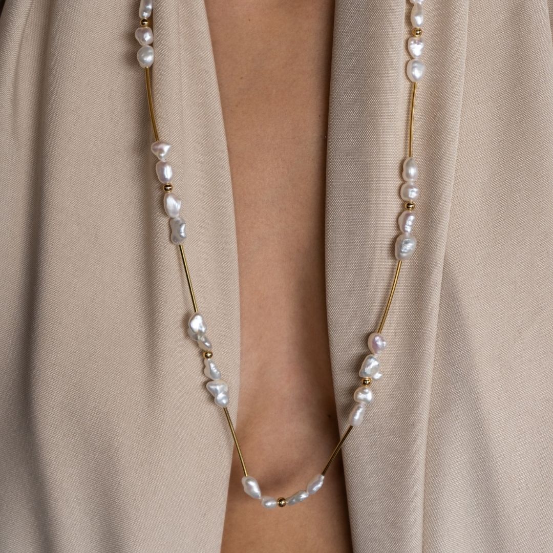 Collar Block Pearls