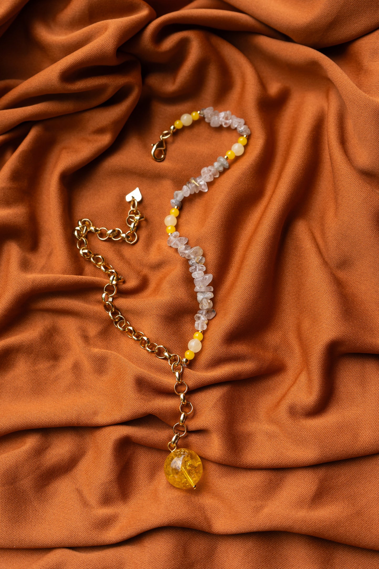 COLLAR ATARDECER DORADO