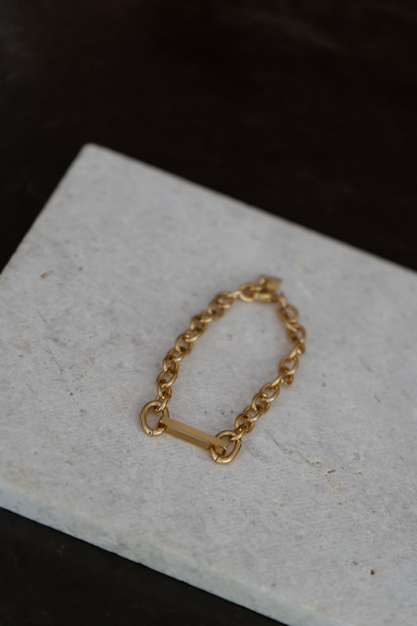 Pulsera Golden Bar