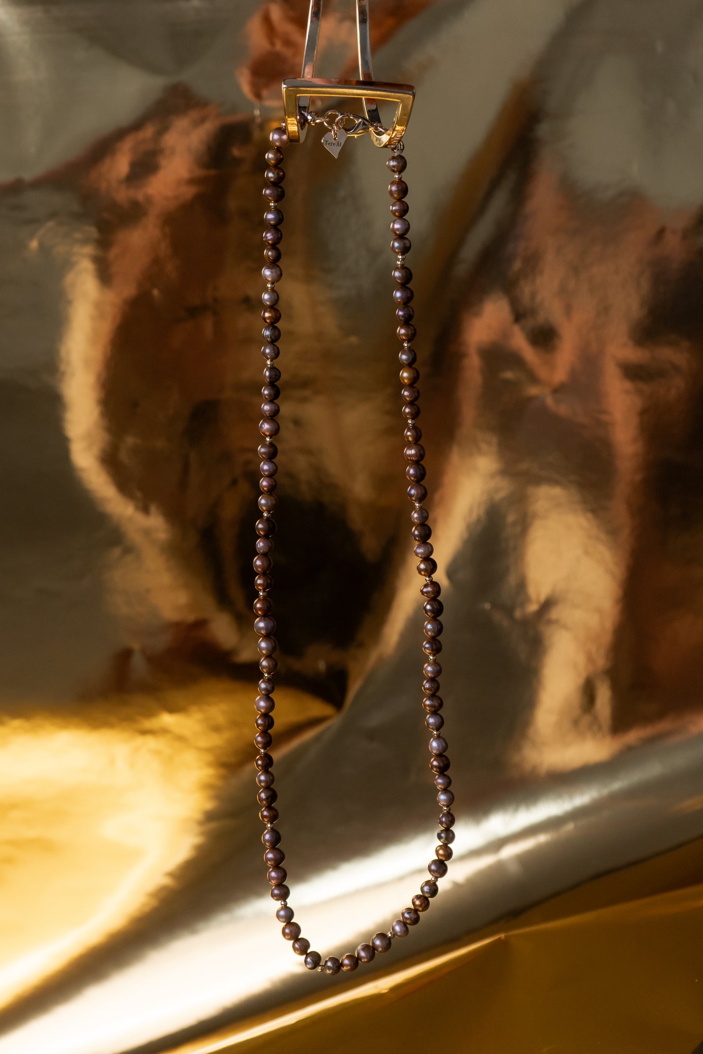 Collar Café con Estrellas