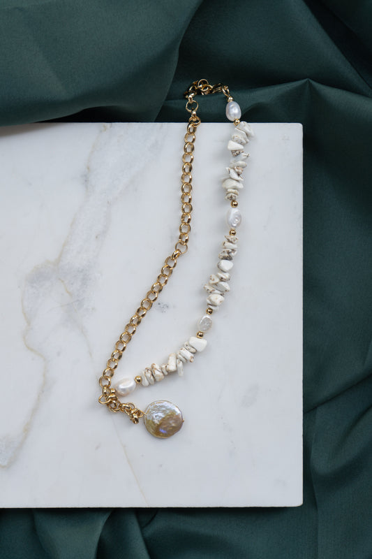 COLLAR LUNA SOBRE EL MAR