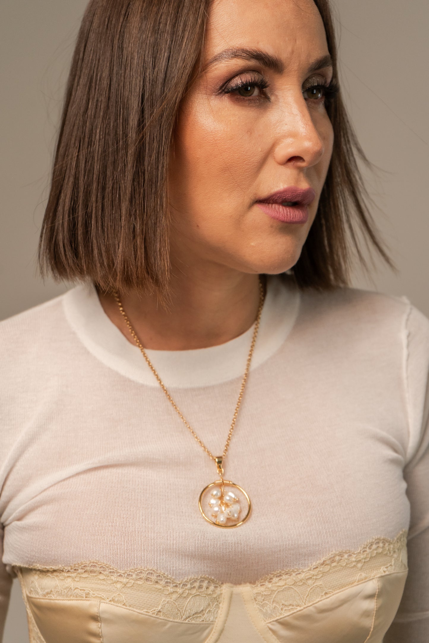 Collar Alba