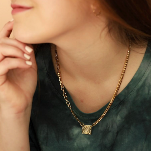 Escapulario San Benito